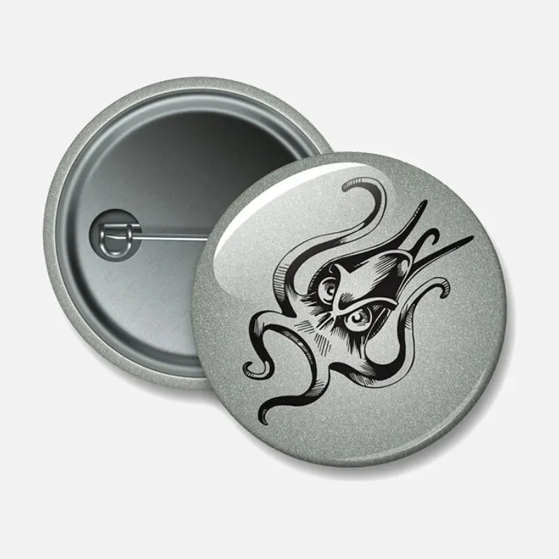 Reflexní odznak Krakatice 44 mm – bezpečnostní placka pro teenagery.