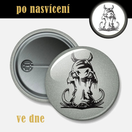 Reflexní odznak Kanec 44 mm – bezpečnostní placka s divočákem.
