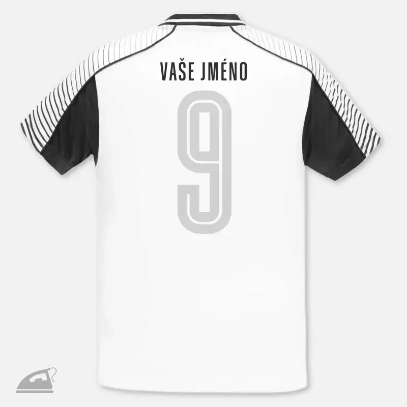 Černý nažehlovací potisk jména nebo názvu sportovního klubu na záda sportovního dresu - výroba na přání.