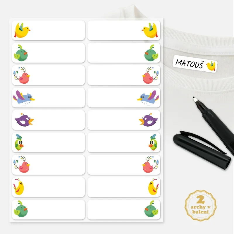 Nažehlovací jmenovky na dětské oblečení s motivem ptáčků.