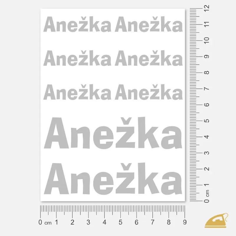 Reflexní nažehlovačky - jména na přání zákazníků.