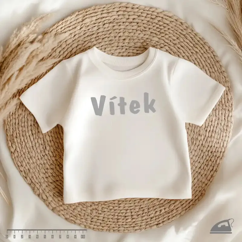 Vaše jméno nebo text vyrobíme jako reflexní nažehlovačku.