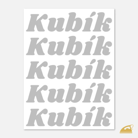 Reflexní jméno na nažehlení Styl 9 – vlastní text s výraznou plochou (sada 5 ks).