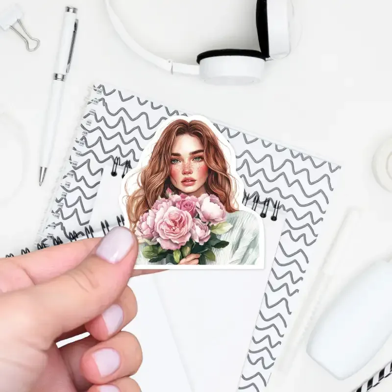 Samolepka žena s kyticí růží.