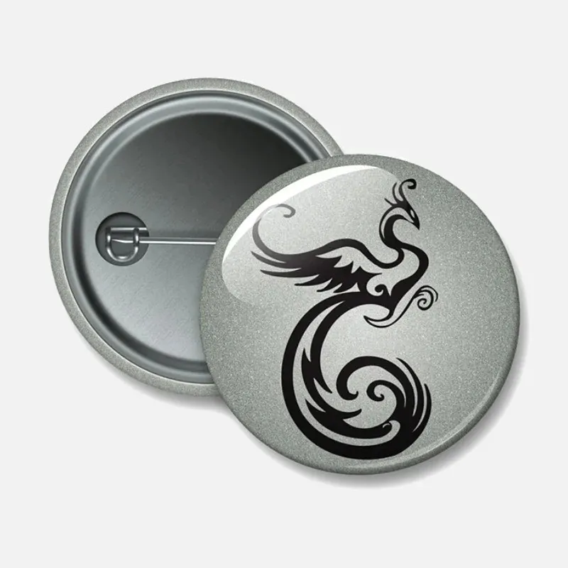 Reflexní odznak Fénix 44 mm – bezpečnostní placka s atraktivním designem pro teenagery a dospělé.