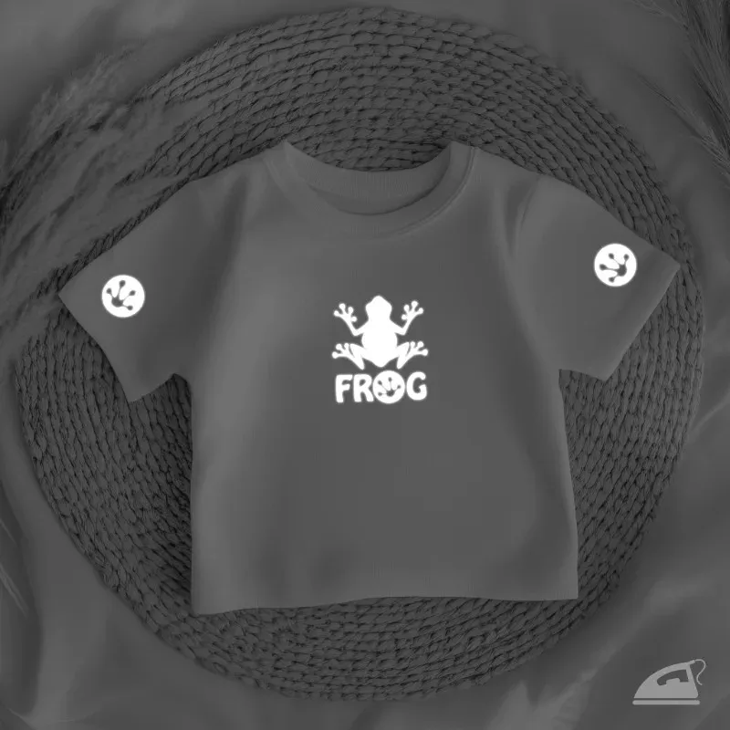 Reflexní nažehlovačka Žába a stopy – bezpečnostních motivy na textil pro zvýšení viditelnosti.