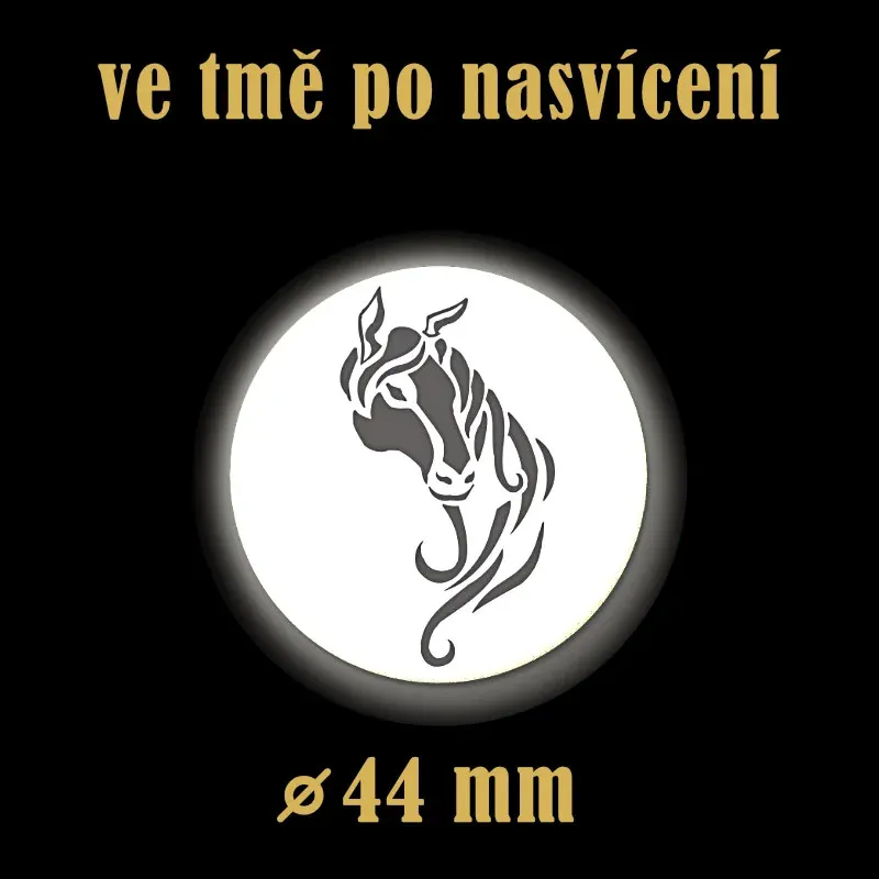 Reflexní kovový odznak Kůň 44 mm – bezpečnostní placka pro deti i dospělé.