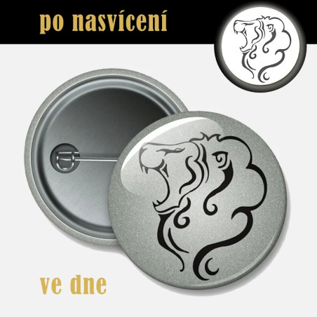 Reflexní odznak Lev 44 mm – bezpečnostní placka pro teenagery a dospělé.