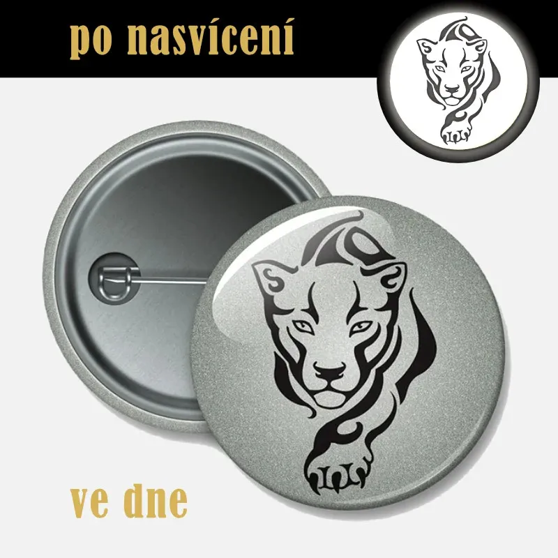 Reflexní odznak Puma 44 mm – bezpečnostní placka na batoh a bundu.