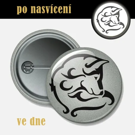 Reflexní odznak Vlk 44 mm – bestseller mezi bezpečnostními plackami.