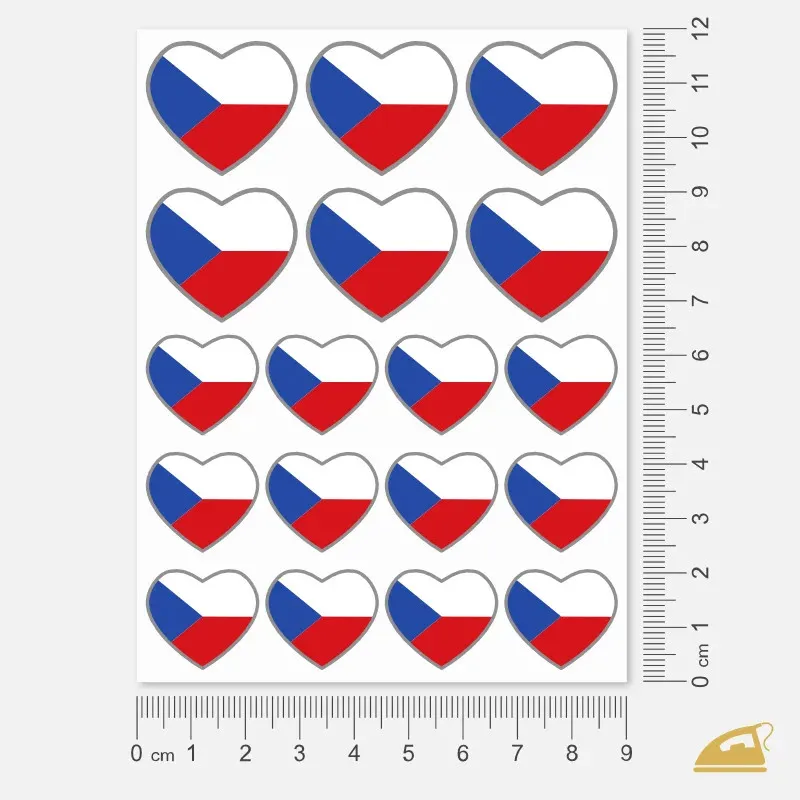 Nažehlovačka Česká vlajka Mini srdíčka – snadné nažehlení žehličkou na světlé i tmavé materiály.