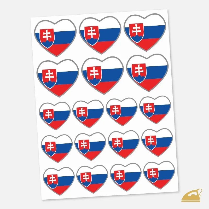 Nažehlovačka Slovenská vlajka Mini srdíčka – sada 18 ks na textil.