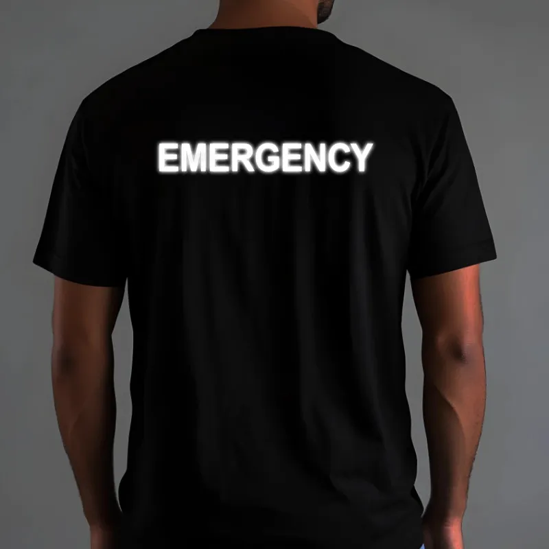 Reflexní nažehlovačka EMERGENCY na záda – potisk pro zvýšení viditelnosti za šera a tmy.