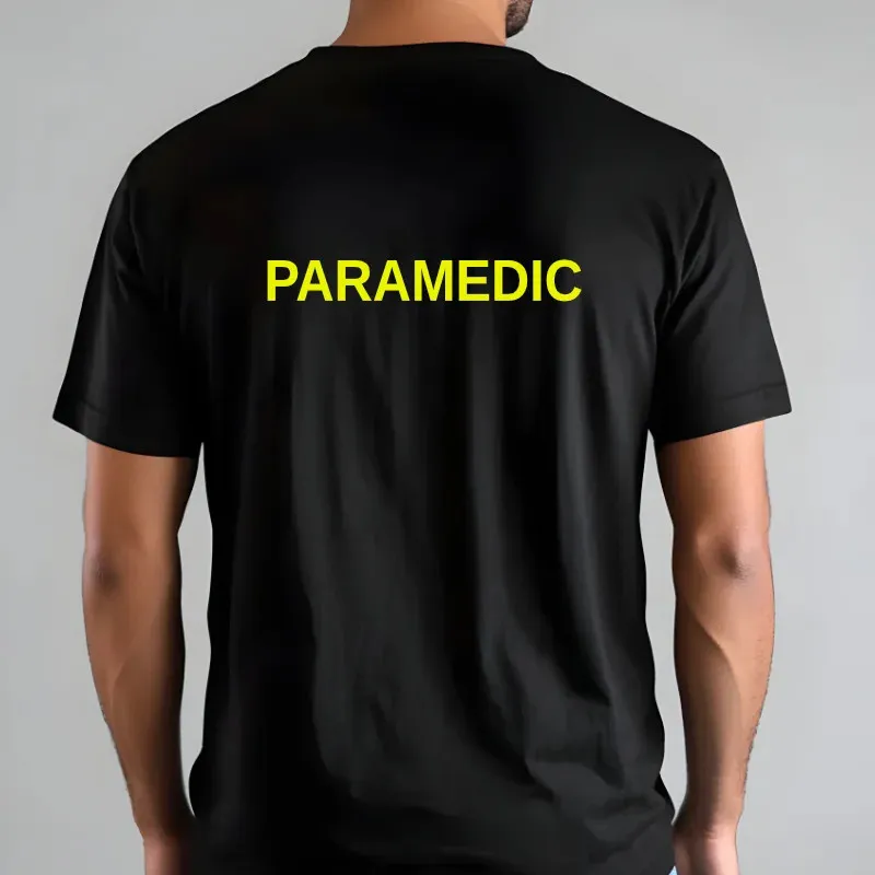 Velký neonový nažehlovací nápis PARAMEDIC na záda – potisk na profesní oděvy pro záchranáře.